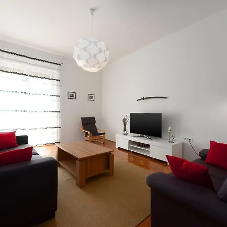 Apartman Lari Rijeka Exterior photo