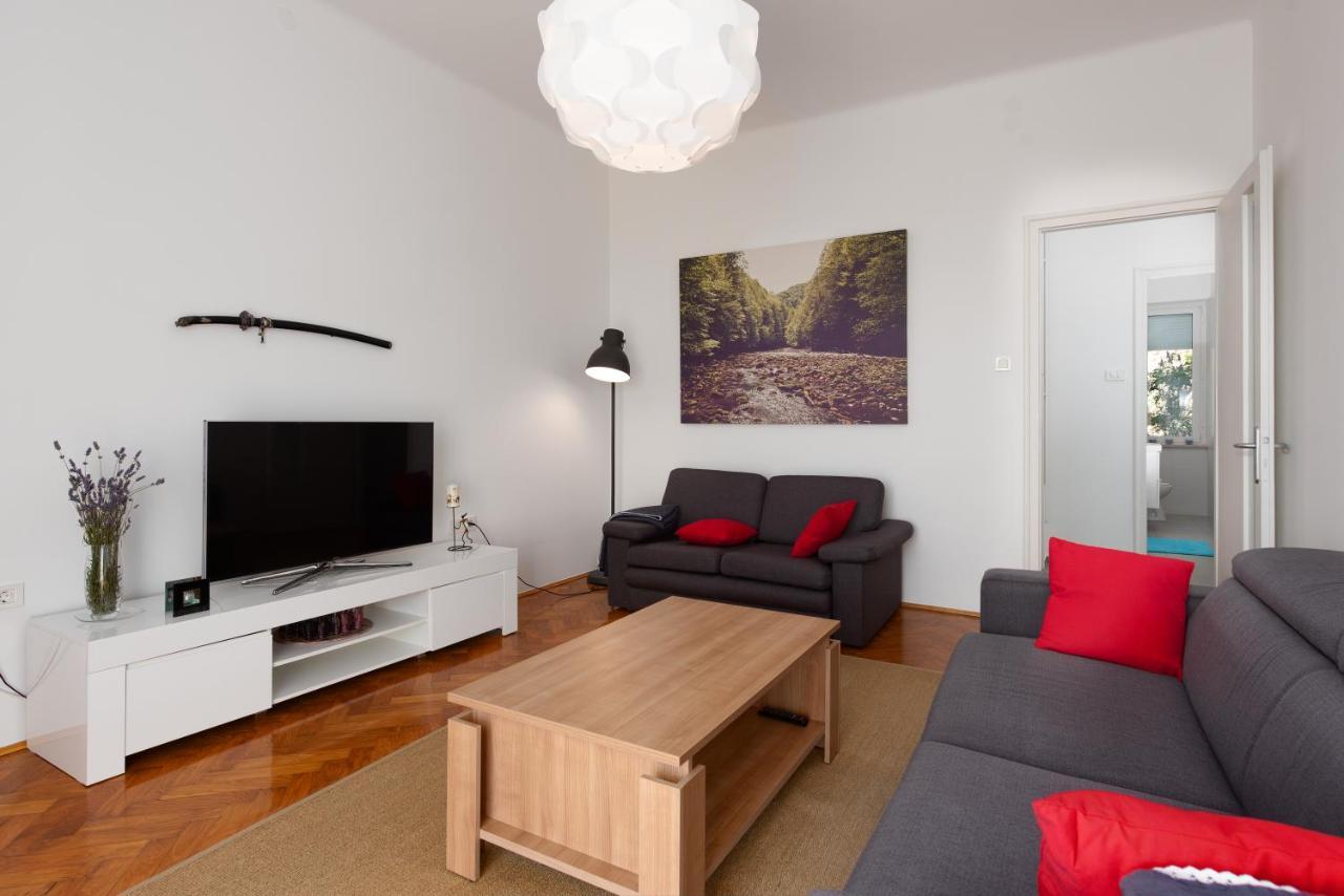 Appartement Lari *